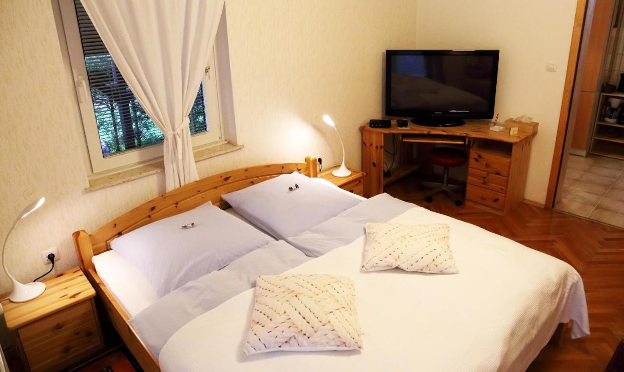 Poldi Apartment *
